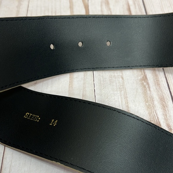 Snakeskin Belt Size 14 - Picture 6 of 8
